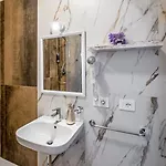 Bed & Breakfast Ventuno 4*