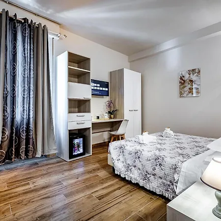 Bed & Breakfast Ventuno 4*
